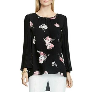 Vince Camuto Floral Pleat Detail Blouse